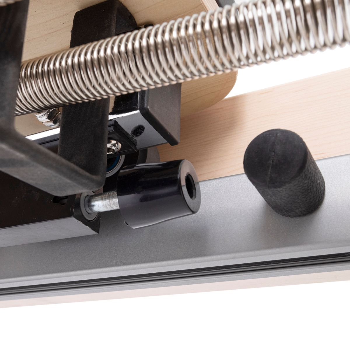 Reformer Pilates Master Instructor Physio | Elina Pilates®