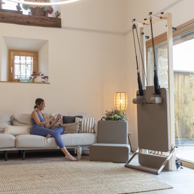 Reformer pilates rangement Vertical | Elina Pilates®