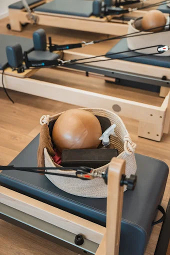 <h2>Jeden Monat neu ausgestattete Studios.</h2>