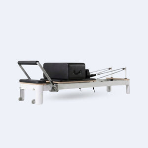 Pilates Reformer AERO™