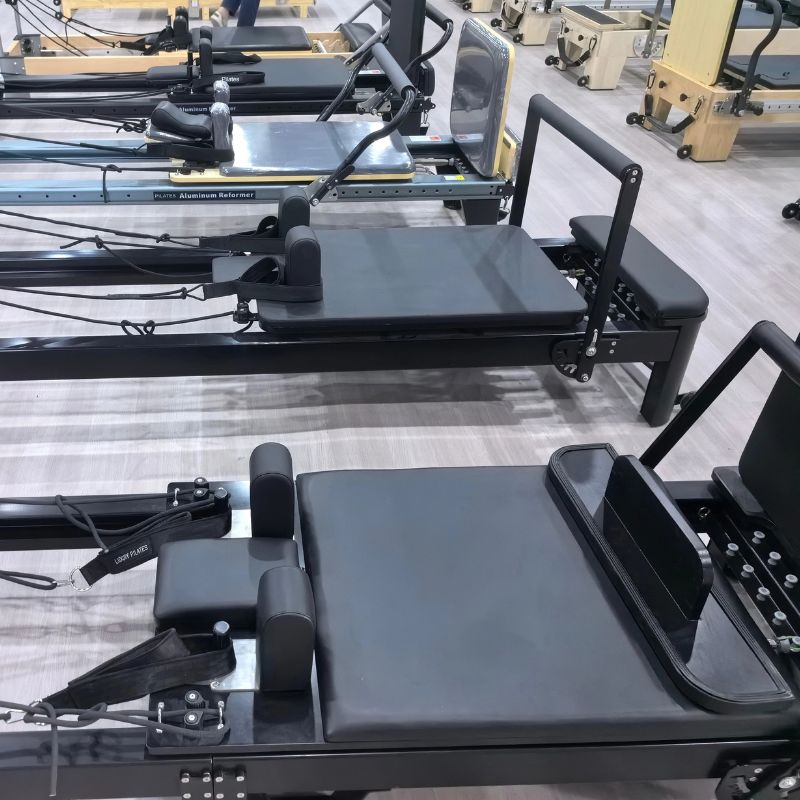 Reformer Pilates AERO™ Black Edition