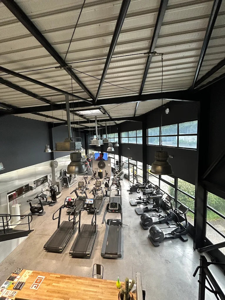 <h2>Jeden Monat neu ausgestattete Studios.</h2>